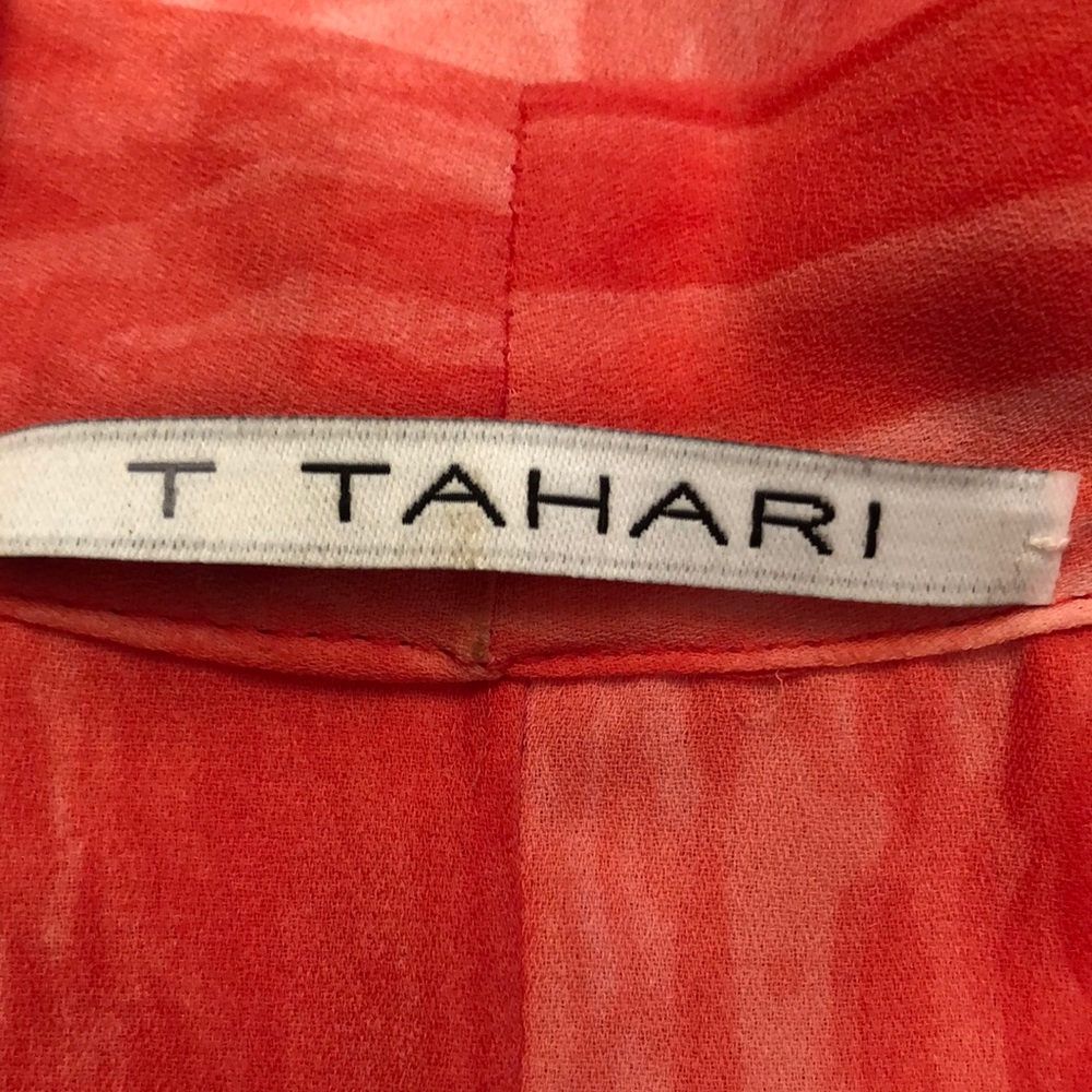 T Tahari tank top